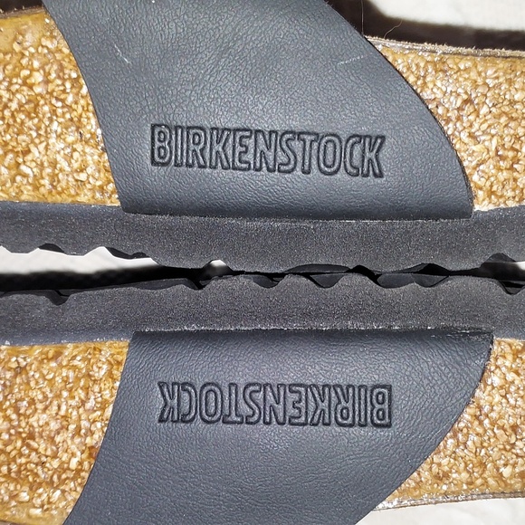 Birkinstock Gizeh Sandals - Picture 6 of 8